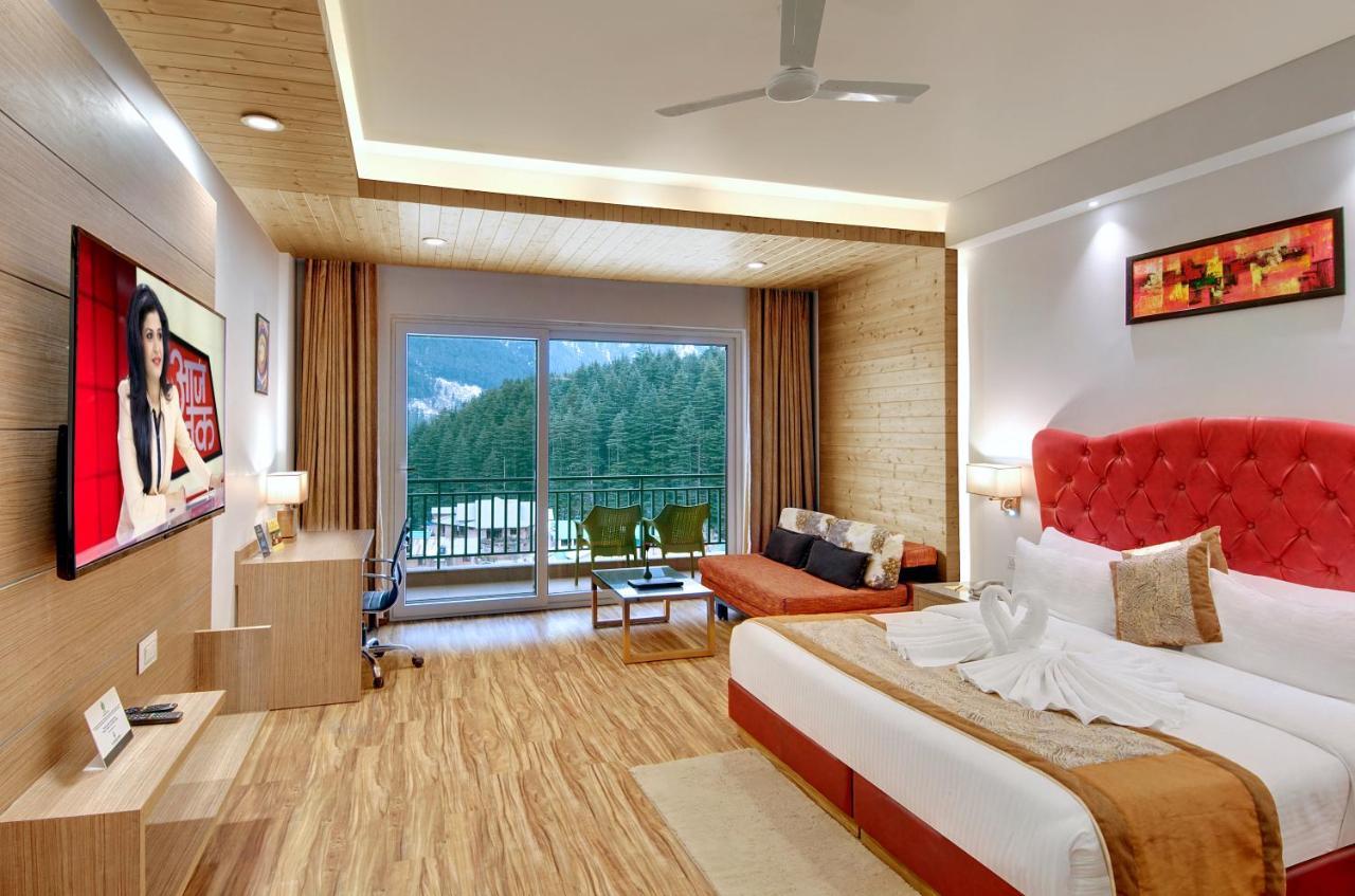The Orchard Greens Resort - A Centrally Heated Property Manāli Zewnętrze zdjęcie